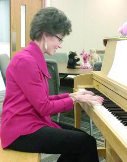 Mary Beth Smith performed a number of love songs at the February meeting of the Baxter Springs Chapter BT of the P.E.O. Sisterhood. Courtesy photo.