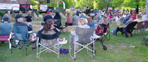 Barbecue chefs’ creations feed hungry Cowtown Days crowd