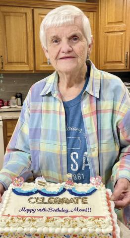 Ninetieth birthday card shower planned