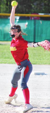 Mooney, Simpson lead shutout