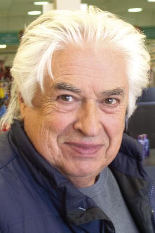 Ron Thomas