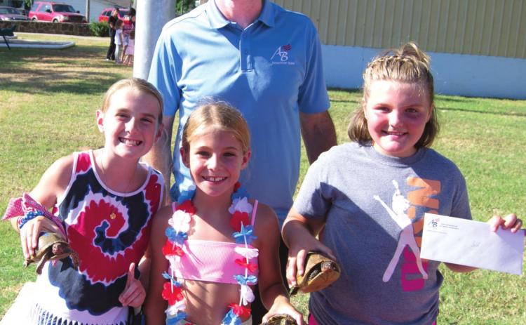 Columbus Freedom Fest 2022 brings back turtle, sack races