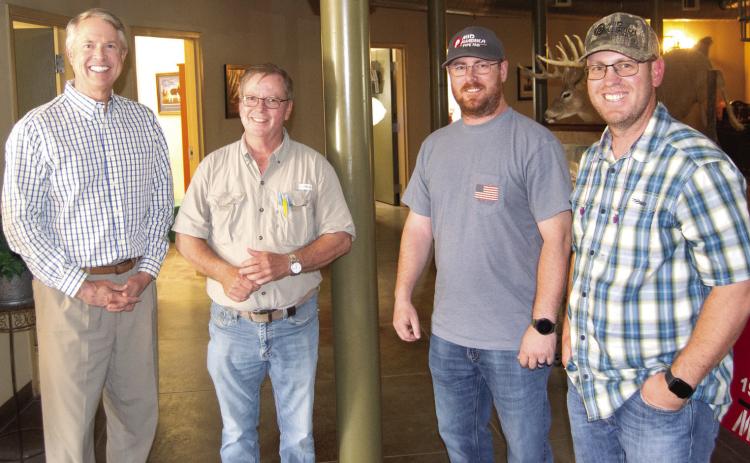 Mid America Pipe is the only steel pipe manufacturers that is family owned in the United States. Senator Roger Marshall M.D. toured the facility with Mid-America Pipe owner John Parsons and his sons John Jr. and Nik who are both an integral part of the company as well.