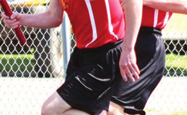 Frontenac dominates Raider Invitational Meet