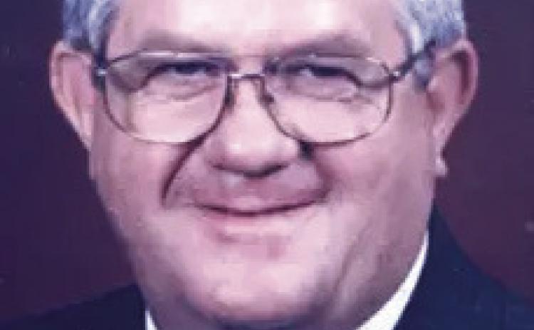 Former commissioner Sam Weaver, 84, dies