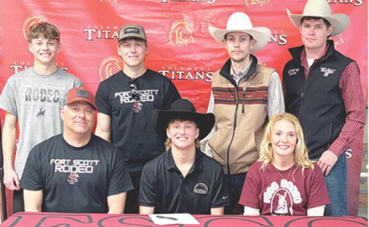 Cal Saporito signs to ride bulls at FSCC