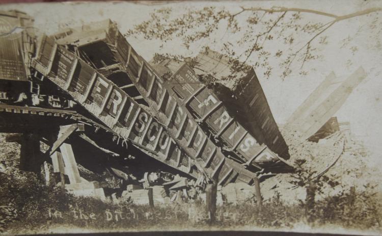 The Columbus Museum is seeking information on this train accident that occurred in the Badger area sometime in 1915. If you have any information contact Doris at the Museum 620-429-2160.