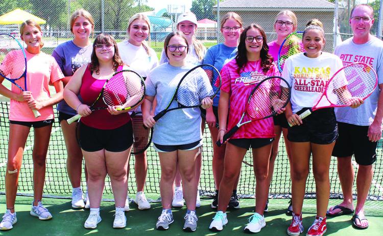 Eight letter earners return to CHS Tennis