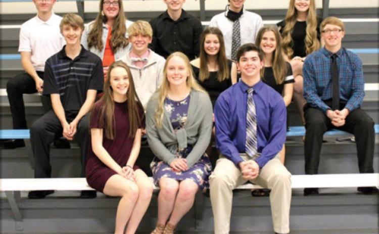 Five new members into SE National Honor Society