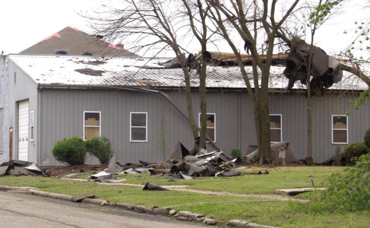 The Pro Ice building roof was blown off across the street from the Baptist Church in Baxter Springs as well as damage to the downtown buildings on Military Avenue.