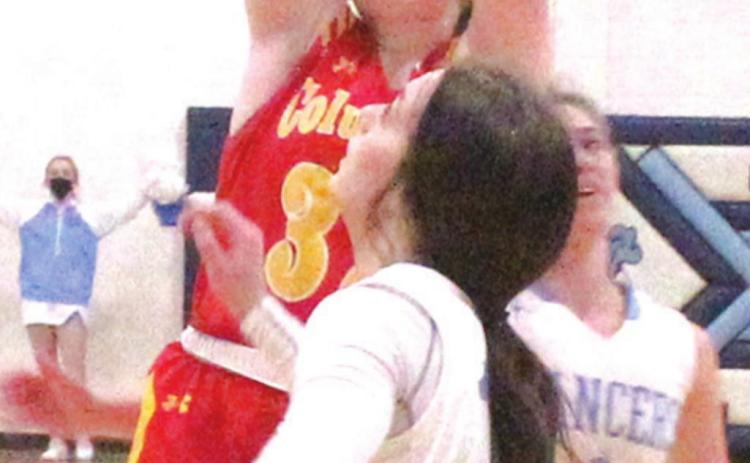 Lady Titans get finale win at SE