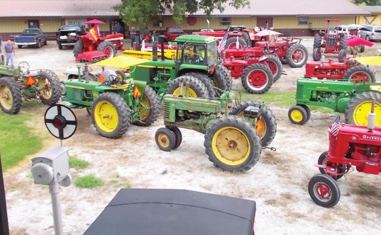Over 40 embers of the Southeast Kansas Old Time Gas Engine and Tractor Club