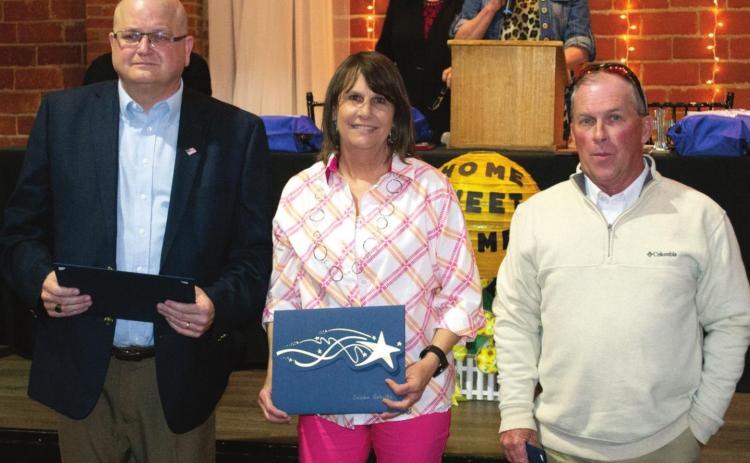 Nominees for the Chris award were recognized at last year’s Chamber Dinner. This year’s dinner will be held January 26, 2022 and a new Chris Award winner will be named. There will also be inductions into the Educator and Sports Halls of Fame.