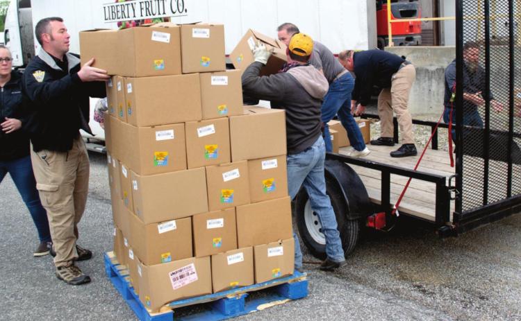 Free food distribution event feeds thousands