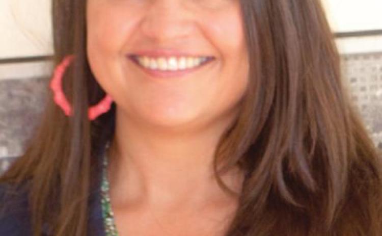 DeMaris Rector new to the team at Optic Communications