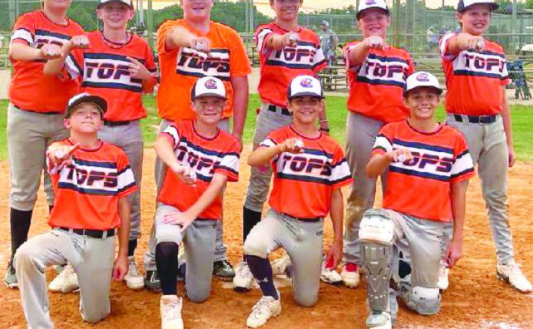 Columbus Tops tourney champions