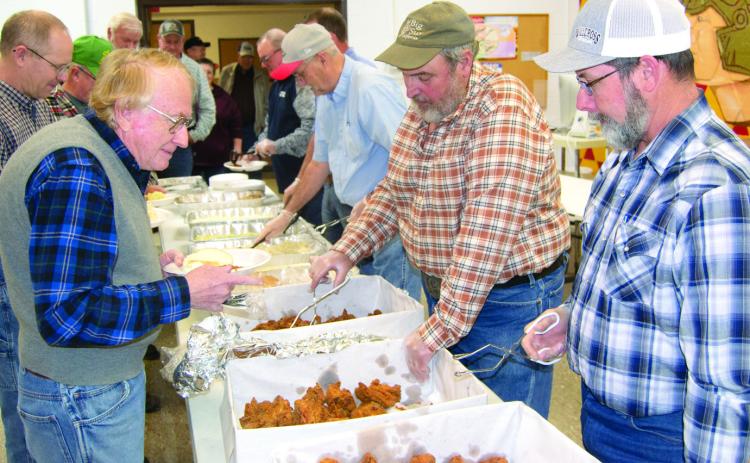 Annual conservation dinner meeting recognizes area farms