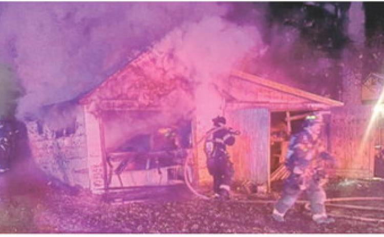 .Fire Crews were dispatched to a working structure fire in Columbus just after 2:30 Wednesday morning in the 400 block of S. Delaware. Four units and nine firefighters brought the blaze under control in short time. No nearby buildings were damaged and no injuries reported. Crews were able to quickly extinguish the blaze, saving half of the garage and preventing spread to the nearby house. Crews cleared the scene just after 4 a.m. The fire is under investigation by the Columbus Police Department.