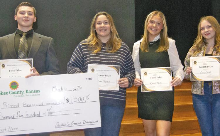 Baxter Springs sophomore Andrew Low placed first. Second place went to Riverton High School student Karlee Mcphail. Third place was won by Kassidy Kell, she also received the People’s Choice award. Fourth place went to another Riverton High School student Ginny Elliott.