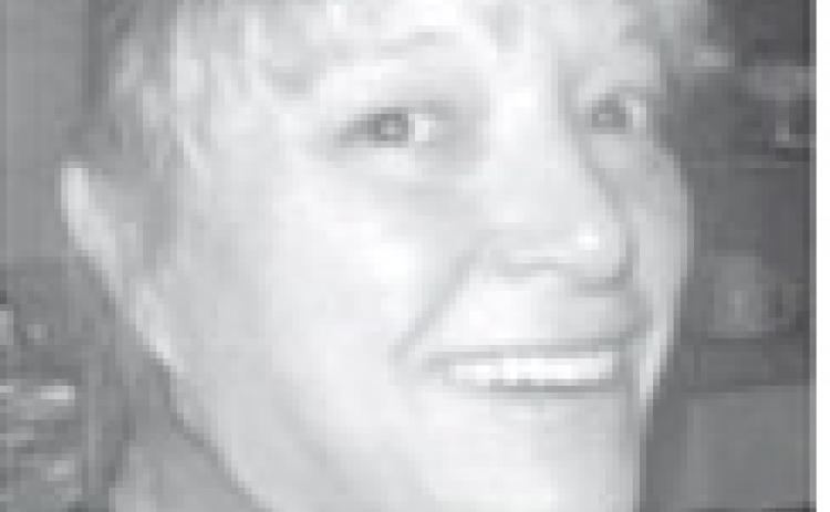 Renna Crossland, 65, Scammon