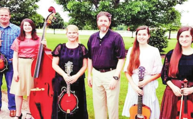 Pearl Grace will be one of the Blue Grass Gospel groups performing at the fall rally presented by Aaron Williams Ministry. The event will be held Saturday, November 20 at 6294 NE Coalfield Road in Scammon. Music begins at 2 p.m. with meal served at 4:30 p.m. Courtesy photo.