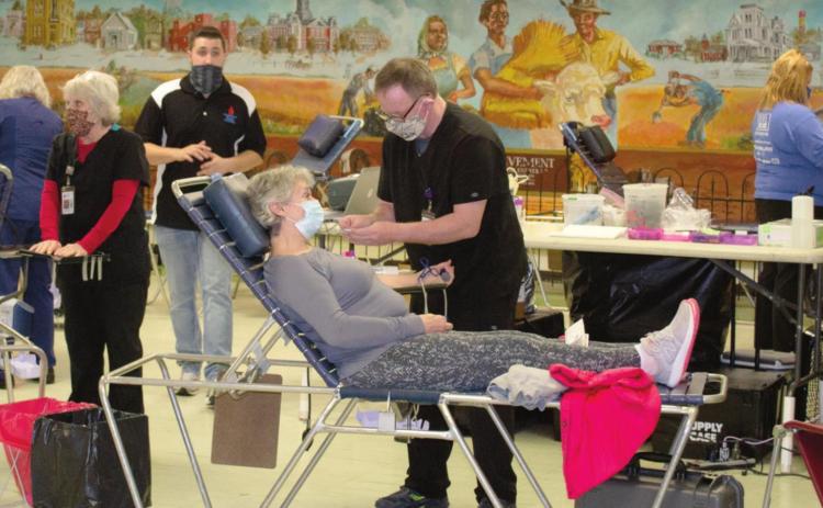 It was a busy day at the blood bank draw as the Ozark Community Blood Bank received 38 pints of blood in the local drive. According to a representative the blood bank is very low due to the COVID-19 Pandemic.