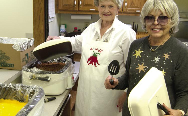 The P.E.O baked potato fundraiser held Wednesday, was once again a big success. Returning after a one year break, Jane Ann Turner and Marilyn Shumake were back again as part of the crew preparing the potatoes and the toppings.
