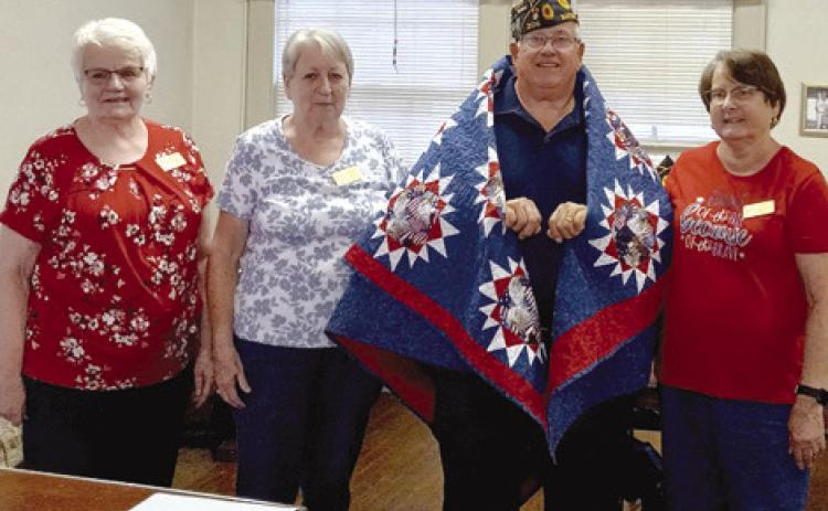Baxter man presented with Quilt of Valor