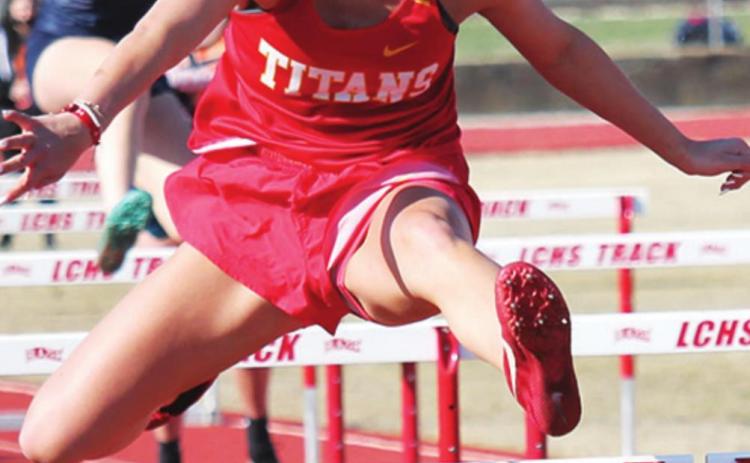 Lady Titan Senior, Kerri Jones, placed first in the 100M Hurdles at the Labette County Invitational, Thursday in Altamont. Kerri placed first in the 100M Dash and second in the 200M Dash to open the 2021 Track season.