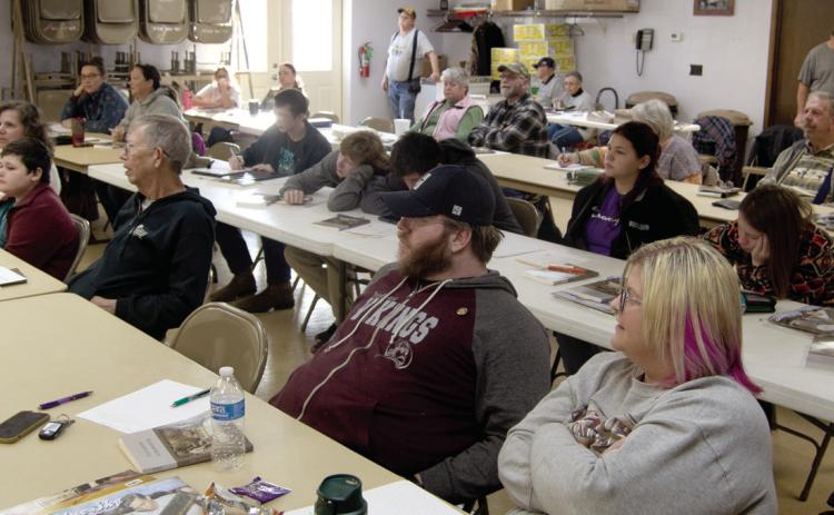 Large crowd turns out for beginning beekeeping class