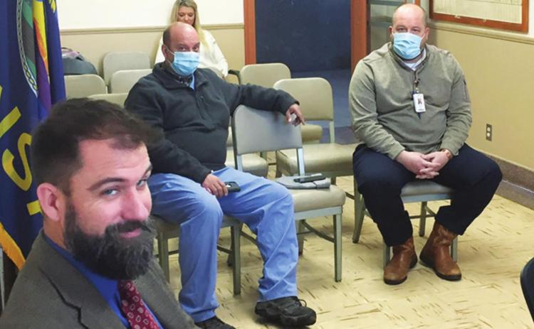 County talks with Galena Mercy Medical executive