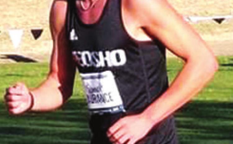 Former Titans compete at Region VI Championship