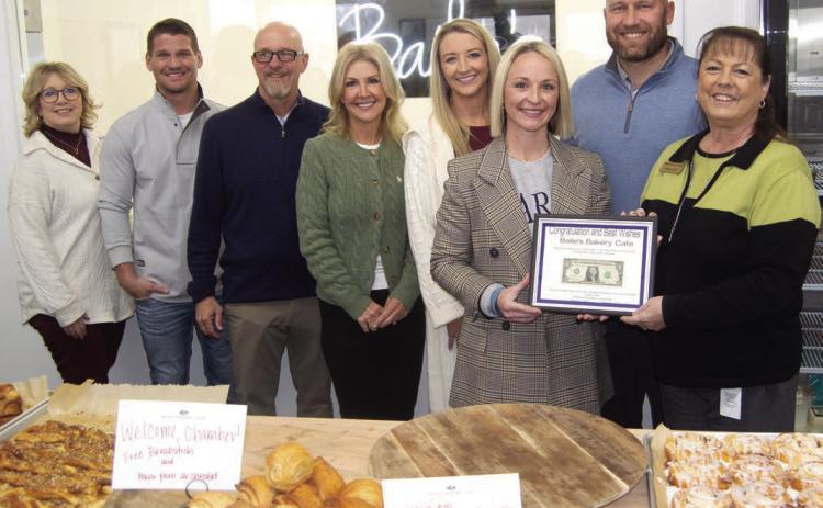 An overflow crowd attended the Columbus Chamber of Commerce ribbon cutting ceremony at Bailey’s Bakery and Café located at 308 S. East Avenue in Columbus. Cinnamon rolls, almond croissants, pepperoni pesto sandwiches and more were displayed on the counter were promptly purchased. Free breadsticks and mini pain au chocolat were served to the Chamber visitors.