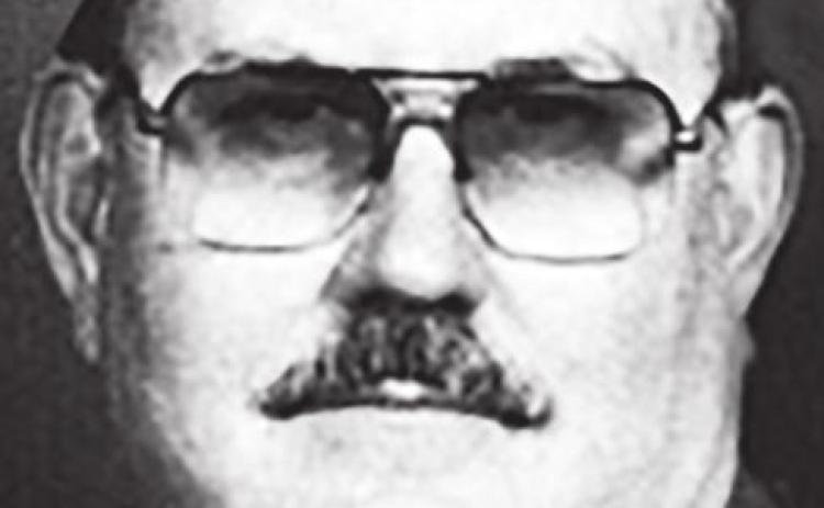 Larry D. Dalton, 82, Oswego