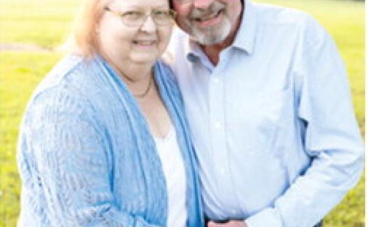 Debra and Randy Froebe will celebrate their 50th wedding anniversary August 1.