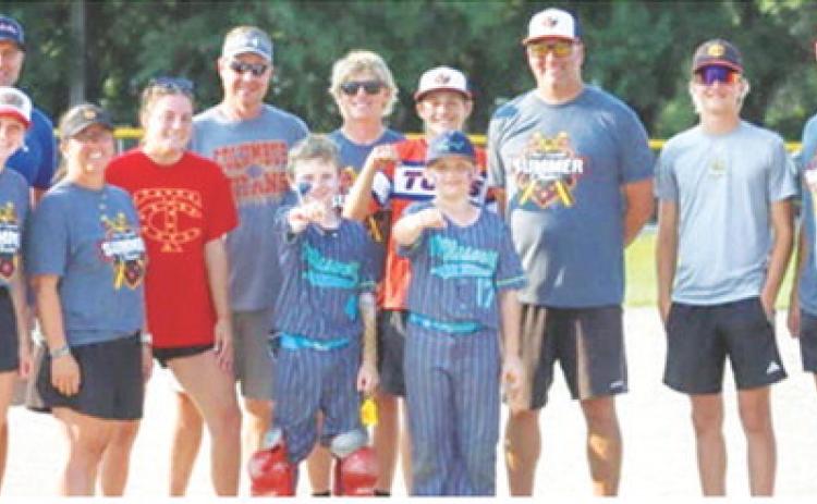 Locals on 10U winning Makos team