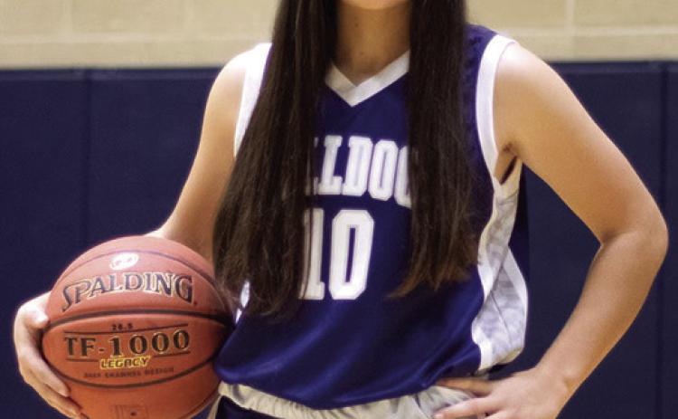 Lady Bulldog Senior, Mia Sarwinski, surpassed her brother’s, Brett Sarwinski, career scoring mark with over a month to play in her senior season. Already a member of the 1,000 point club, Mia’s current tally stands at 1,391 career total points.