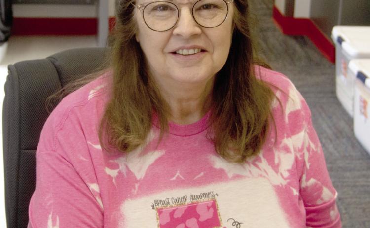 Lawana Binns recently retired from her position as secretary of Lincoln Elementary School in Baxter Springs. Students and staff will miss her.