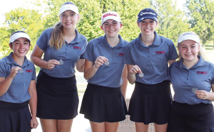 Lady Titan Golf hosts invitational