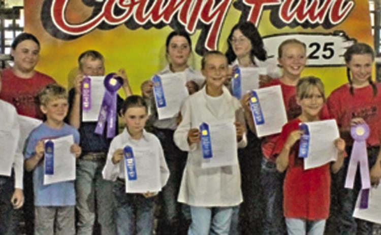Ribbons were awarded in the 4-H, FFA and Heritage Youth Association poultry classes. Photo by Jadeyn Ivey.